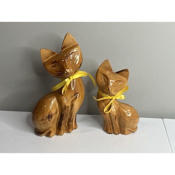 Other - Vtg Wood Hand Carved Siamese Cat Pair Lot Of 2 With Yellow Ribbon